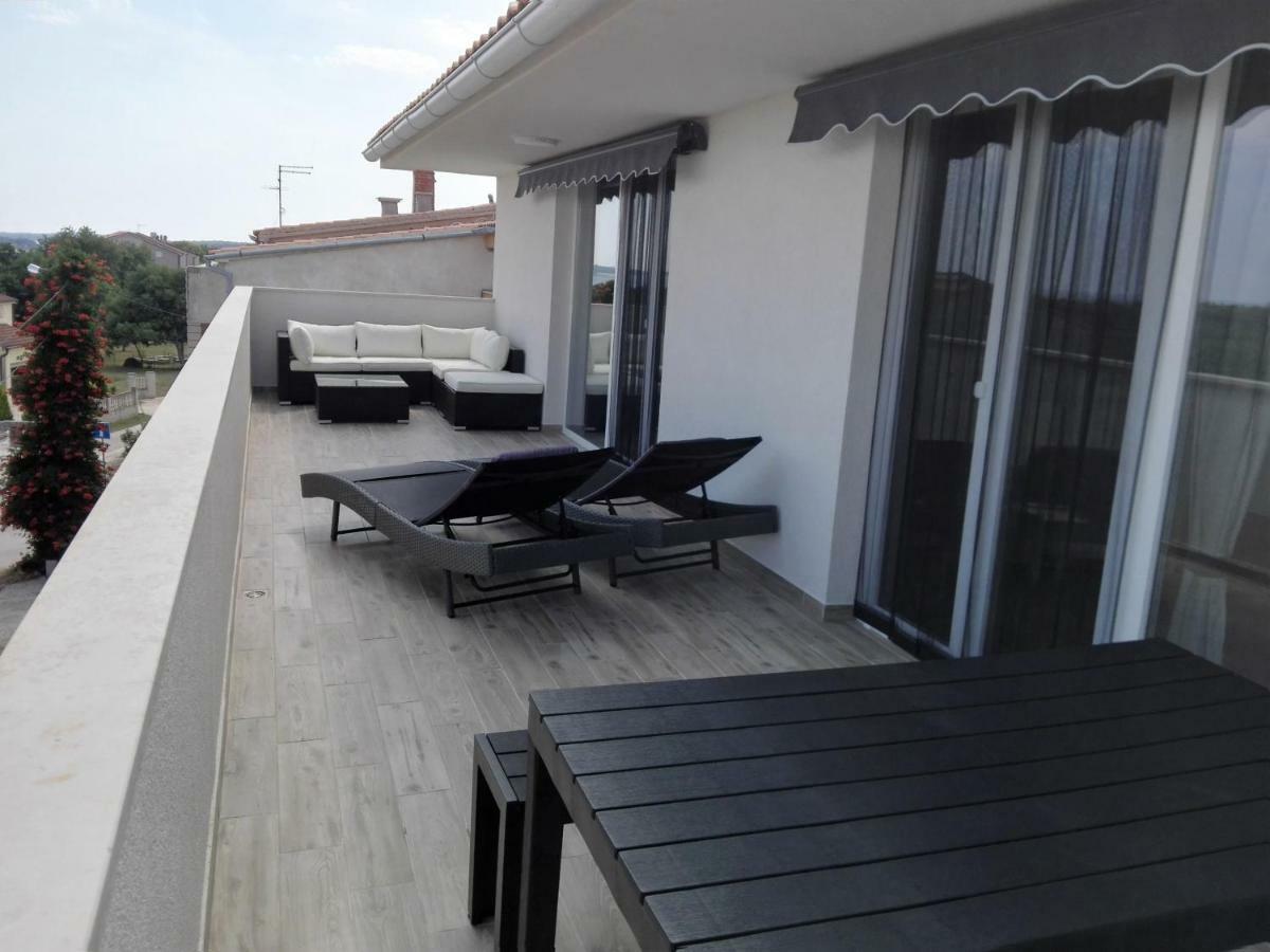 Apartment Rosenberg Медулин Екстериор снимка